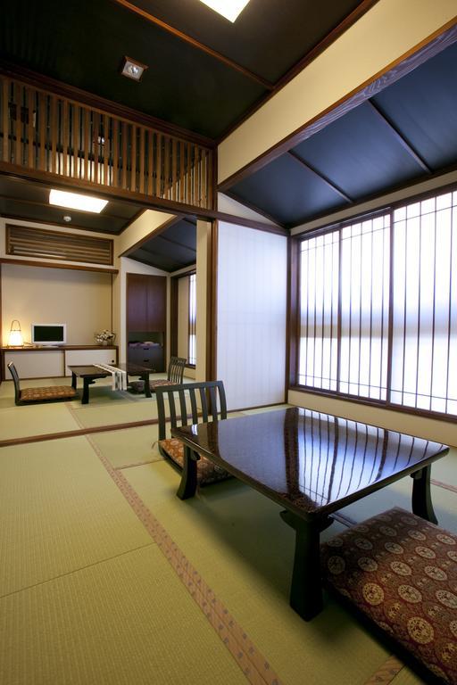 Yamamizuki Urara Tsutaya Hotel Kiso Ruang foto
