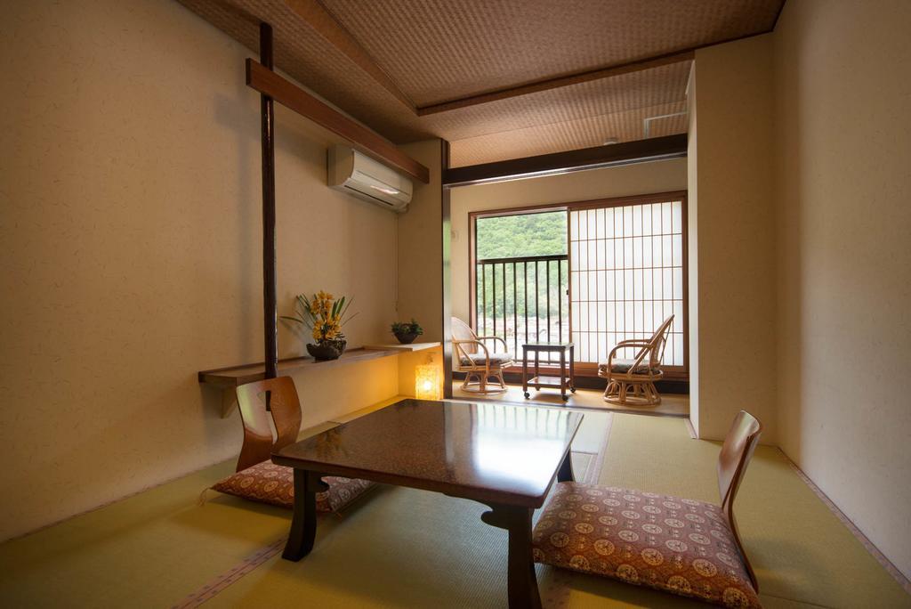 Yamamizuki Urara Tsutaya Hotel Kiso Ruang foto